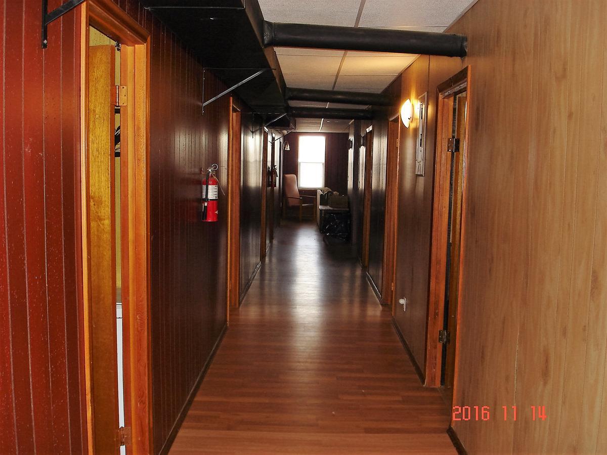 Simpson Hotel Ngoại thất bức ảnh
